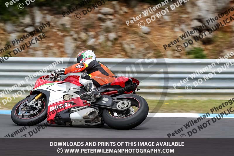 estoril;event digital images;motorbikes;no limits;peter wileman photography;portugal;trackday;trackday digital images